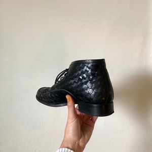 Vintage Orvis Woven Leather Chukka Boots